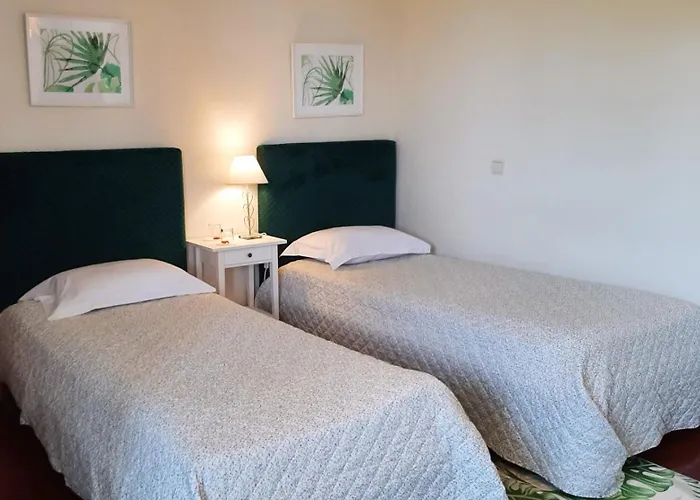 ゲストハウス Chave D'ouro 3*